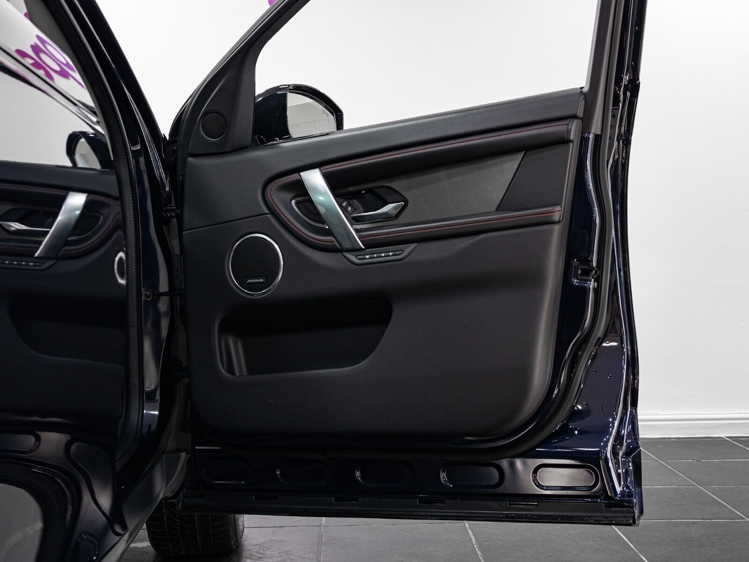 Used Land Rover Discovery Sport 2022 for sale - 76872356: Photo 29