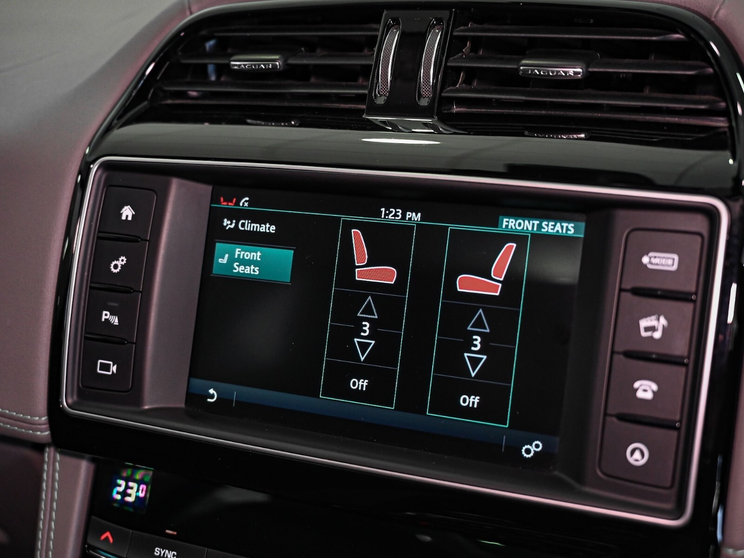 Used Jaguar F-Pace 2017 for sale - 77927390: Photo 12