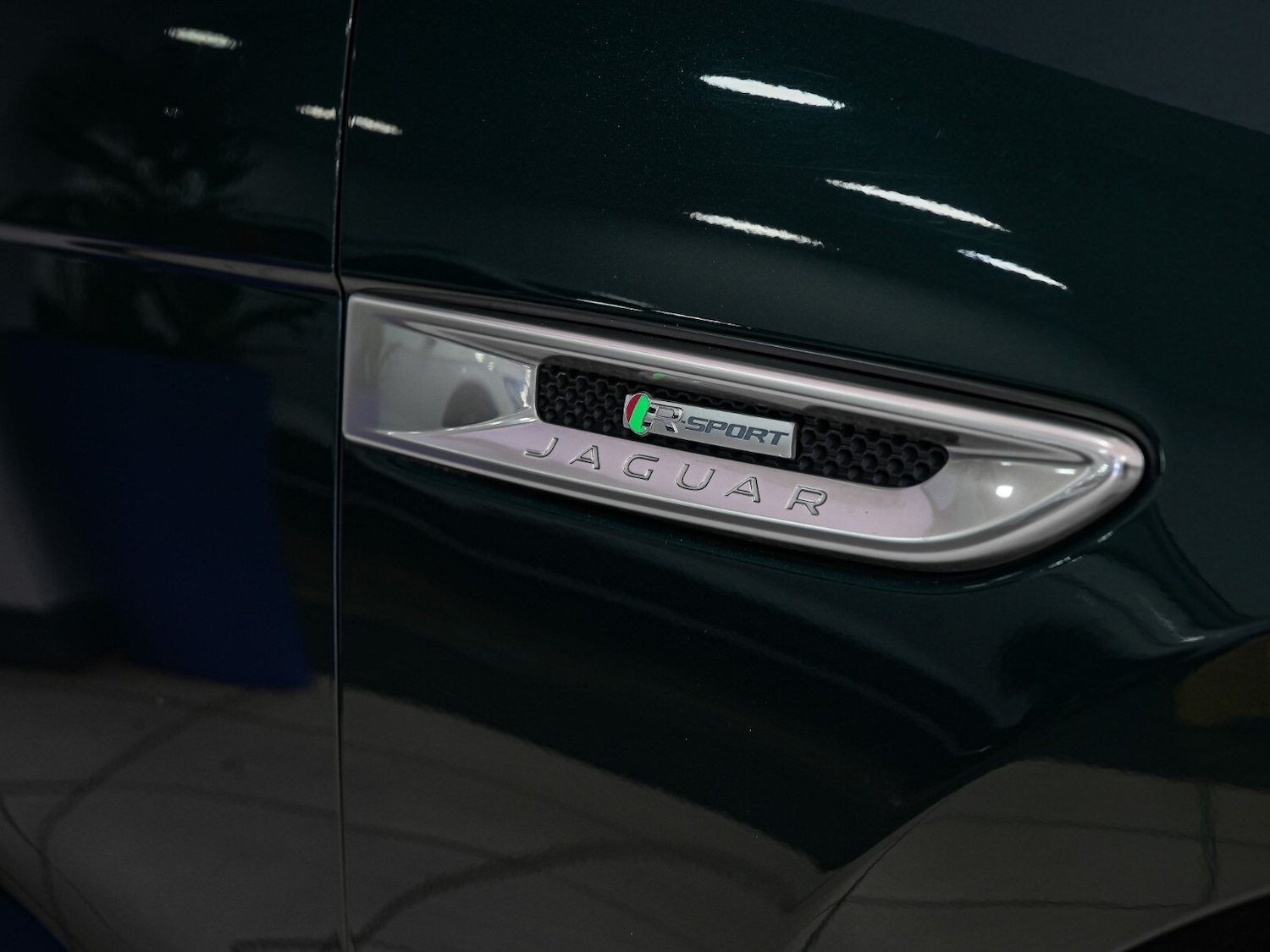 Used Jaguar F-Pace 2017 for sale - 77927390: Photo 20