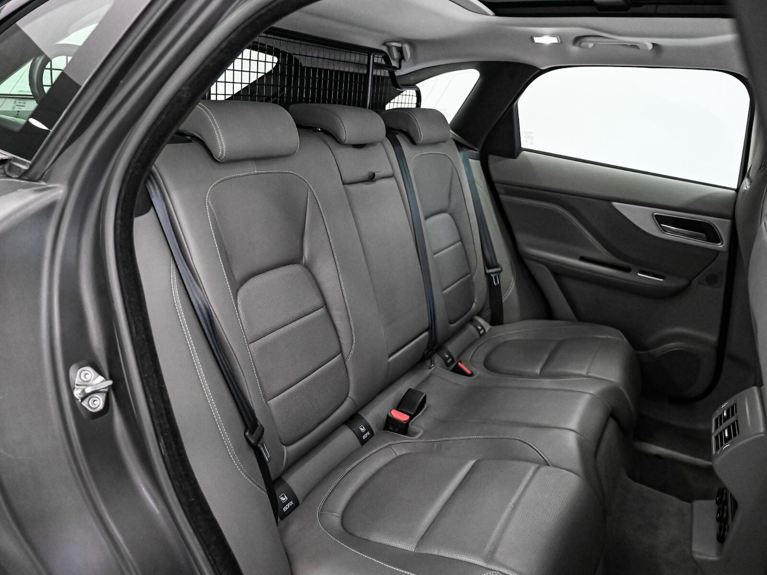 Used Jaguar F-Pace 2017 for sale - 77927390: Photo 29