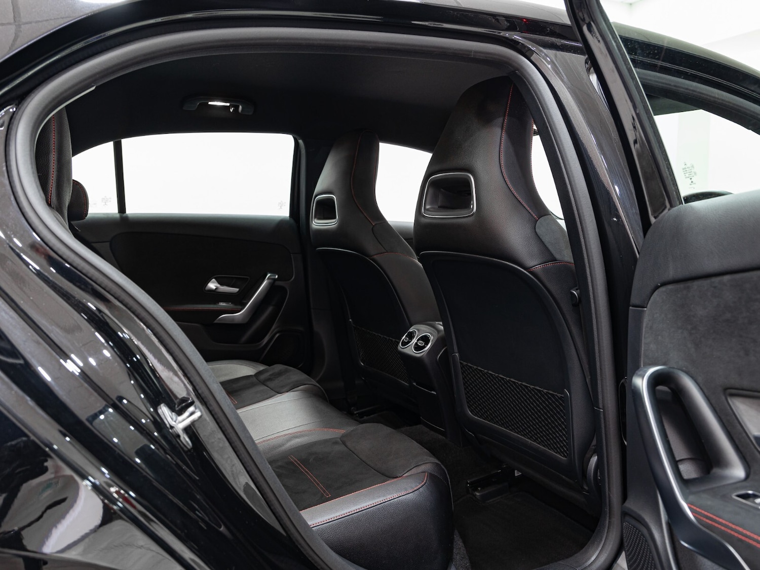 Used Mercedes-Benz A-Class 2018 for sale - 77795128: Photo 20