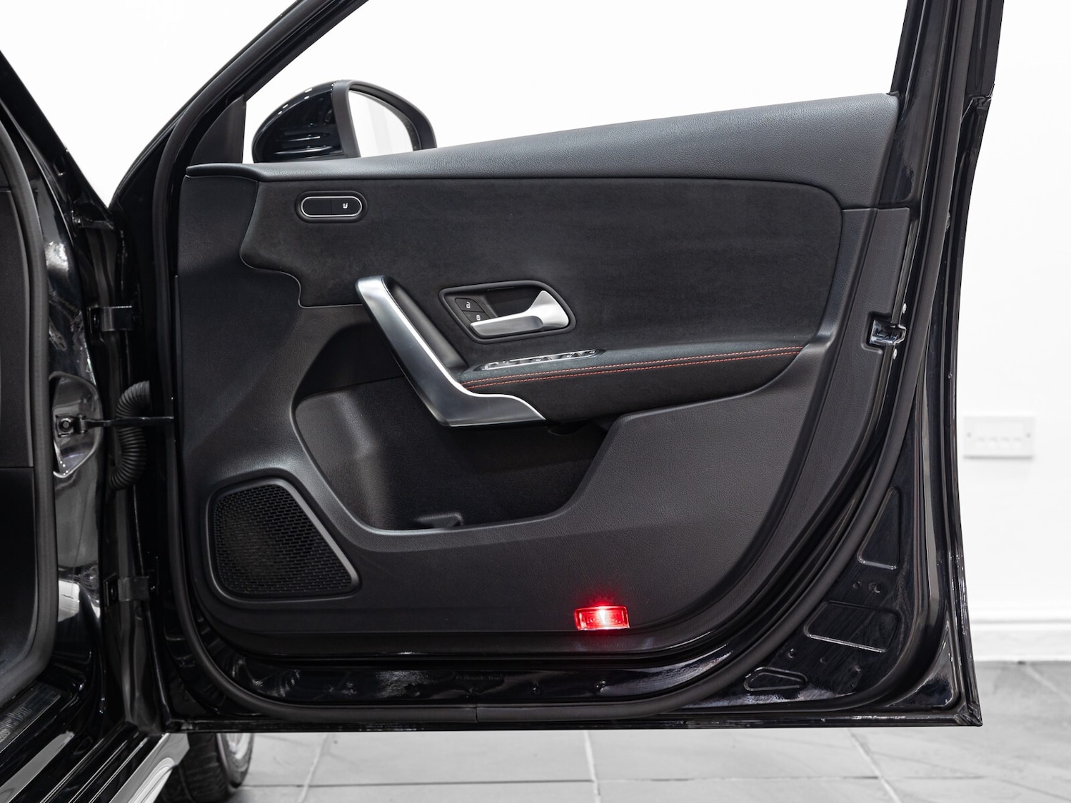 Used Mercedes-Benz A-Class 2018 for sale - 77795128: Photo 26