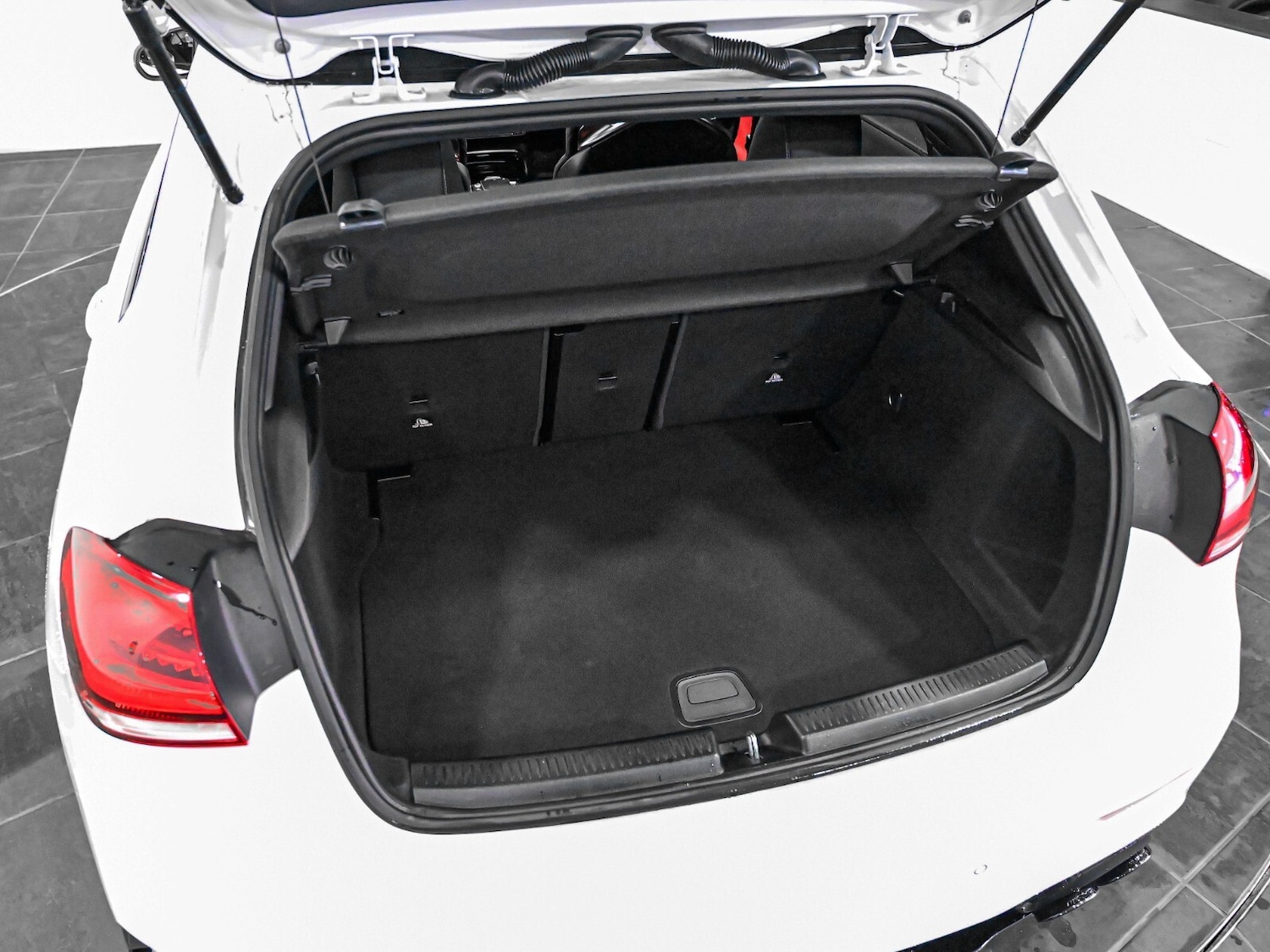 Used Mercedes-Benz A-Class 2021 for sale - 76966587: Photo 41