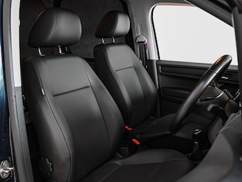 Used Volkswagen Caddy Maxi 2016 for sale - 77653142: Photo