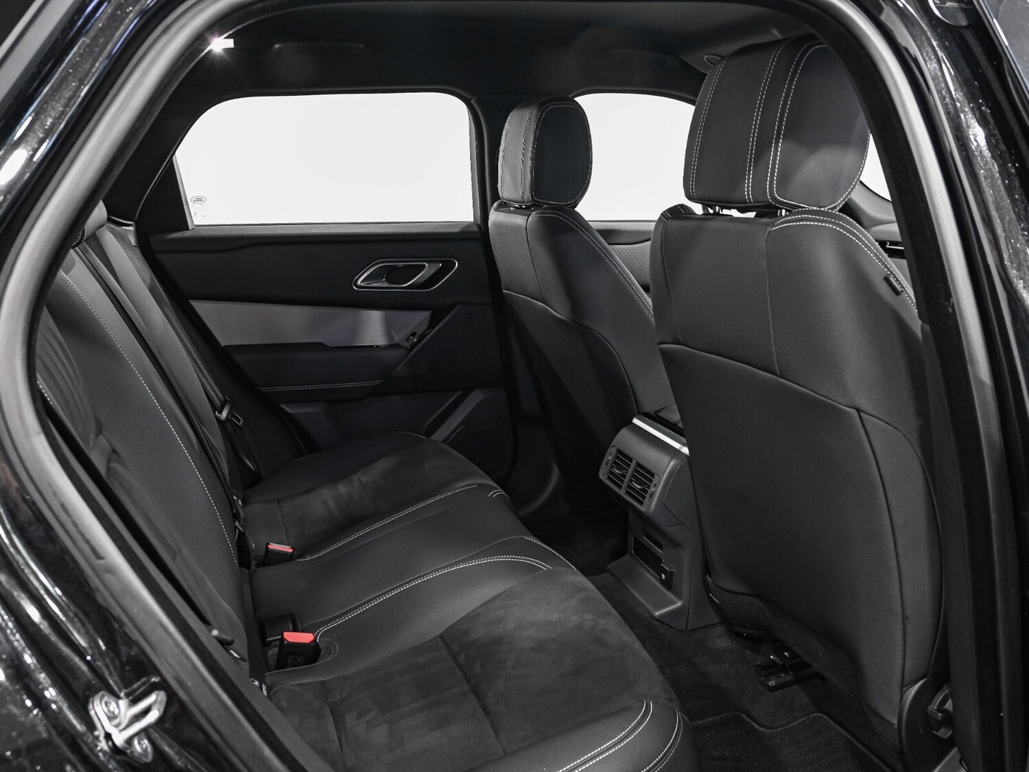 Used Land Rover Range Rover Velar 2022 for sale - 76872775: Photo 17