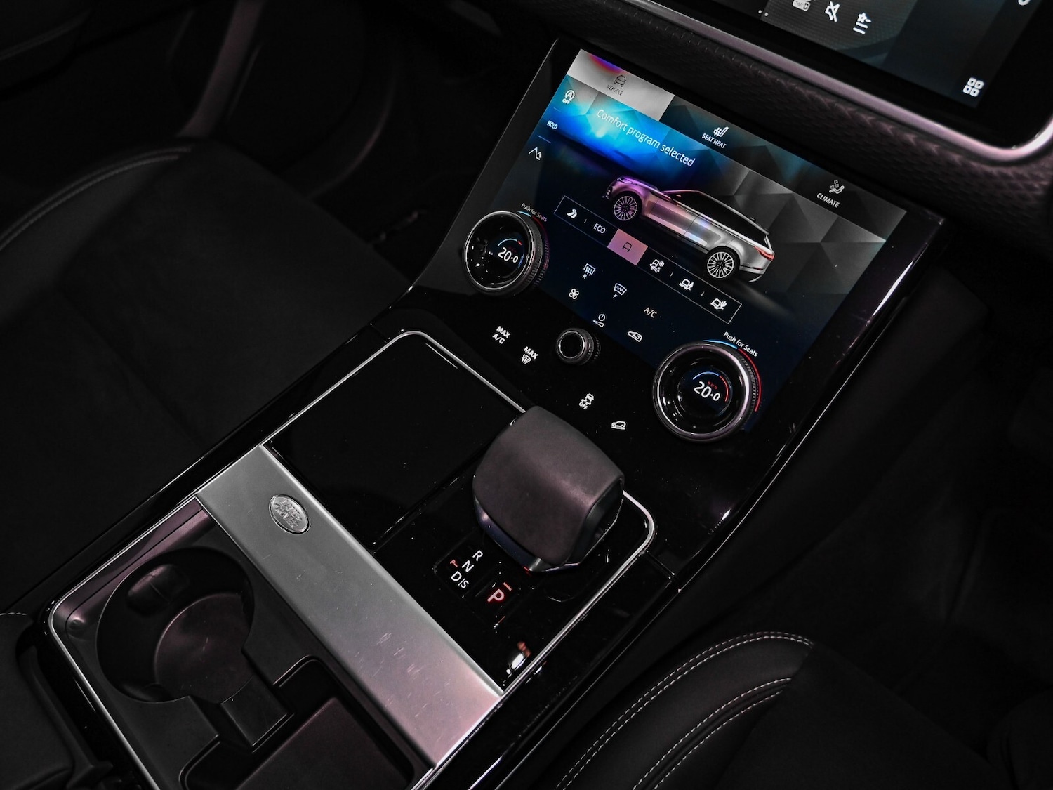 Used Land Rover Range Rover Velar 2022 for sale - 76872775: Photo 9