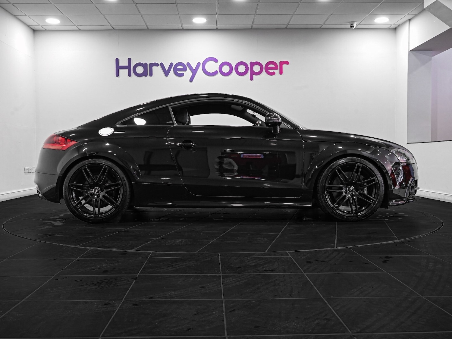 Used Audi TT 2013 for sale - 76241570: Photo 4