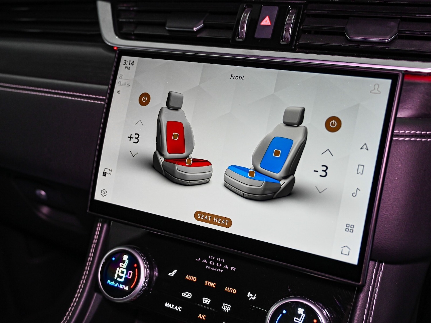 Used Jaguar F-Pace 2023 for sale - 77552386: Photo 14