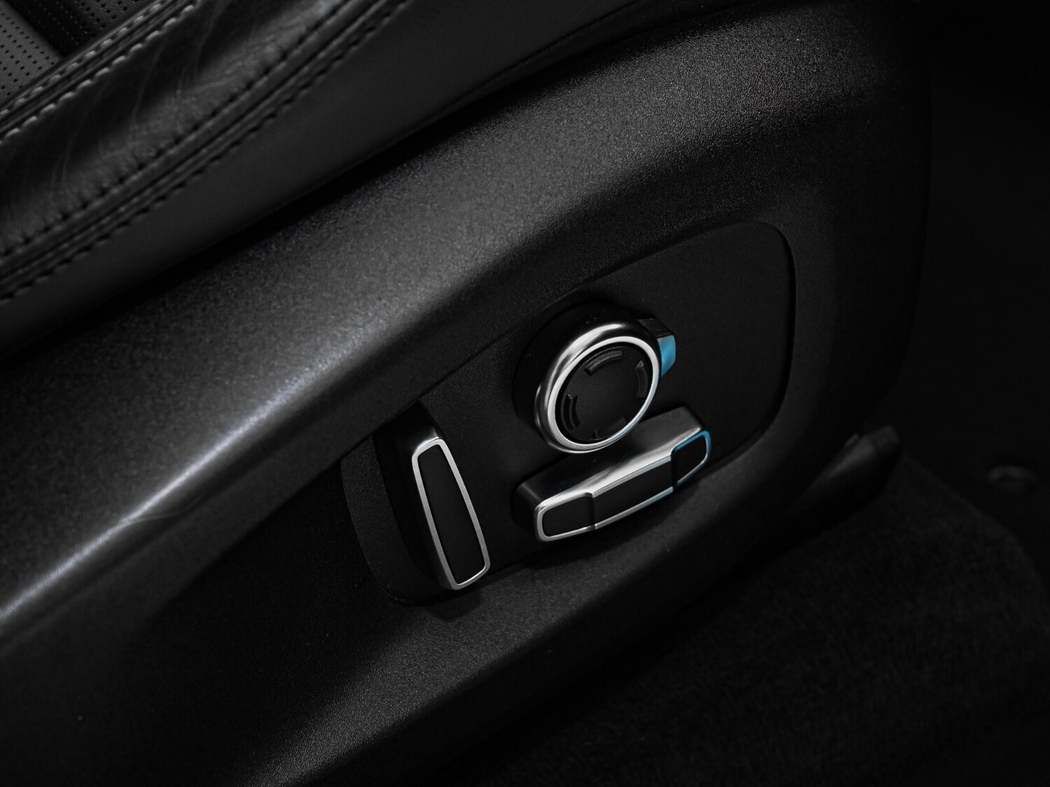 Used Jaguar F-Pace 2023 for sale - 77552386: Photo 24