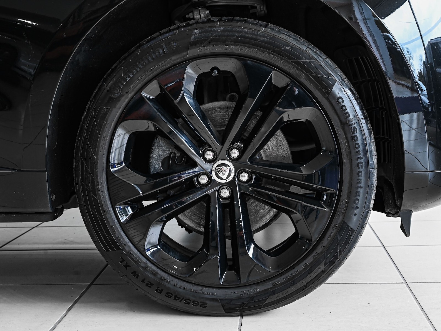 Used Jaguar F-Pace 2023 for sale - 77552386: Photo 6