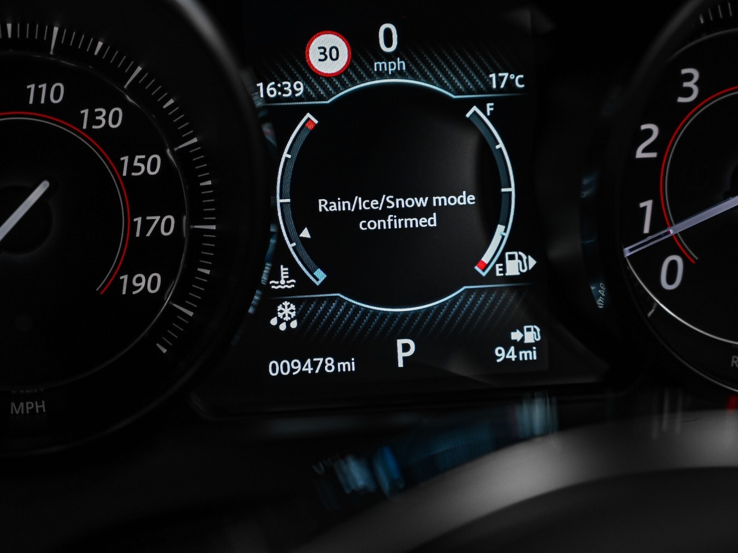 Used Jaguar F-Type 2019 for sale - 76870542: Photo 11