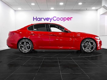 Used Alfa Romeo Giulia 2021 for sale - 76869368: Photo