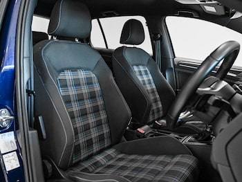 Used Volkswagen Golf 2017 for sale - 77826494: Photo