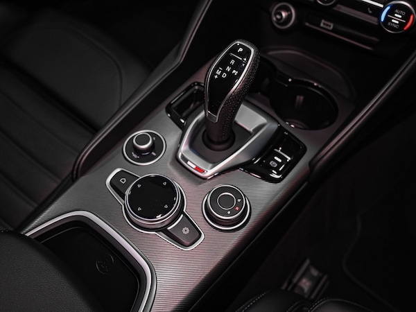 Used Alfa Romeo Giulia 2021 for sale - 75466088: Photo 12