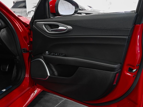 Used Alfa Romeo Giulia 2021 for sale - 75466088: Photo 25