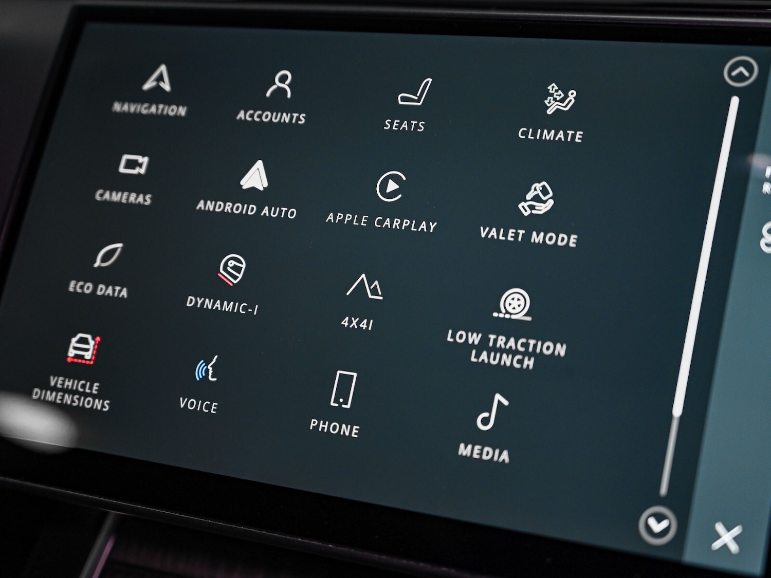 Used Land Rover Range Rover Evoque 2024 for sale - 76873659: Photo 15