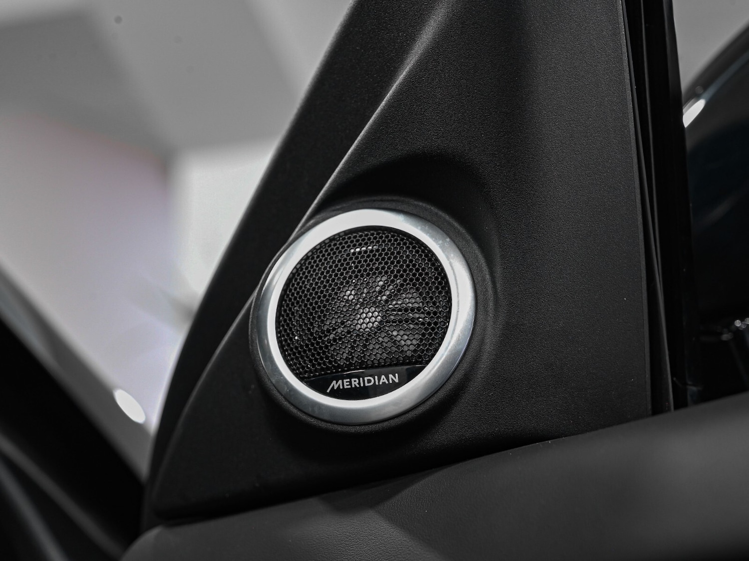 Used Land Rover Range Rover Evoque 2024 for sale - 76873659: Photo 18