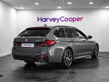 Used BMW 5 Series 2021 for sale - 79767700: Photo