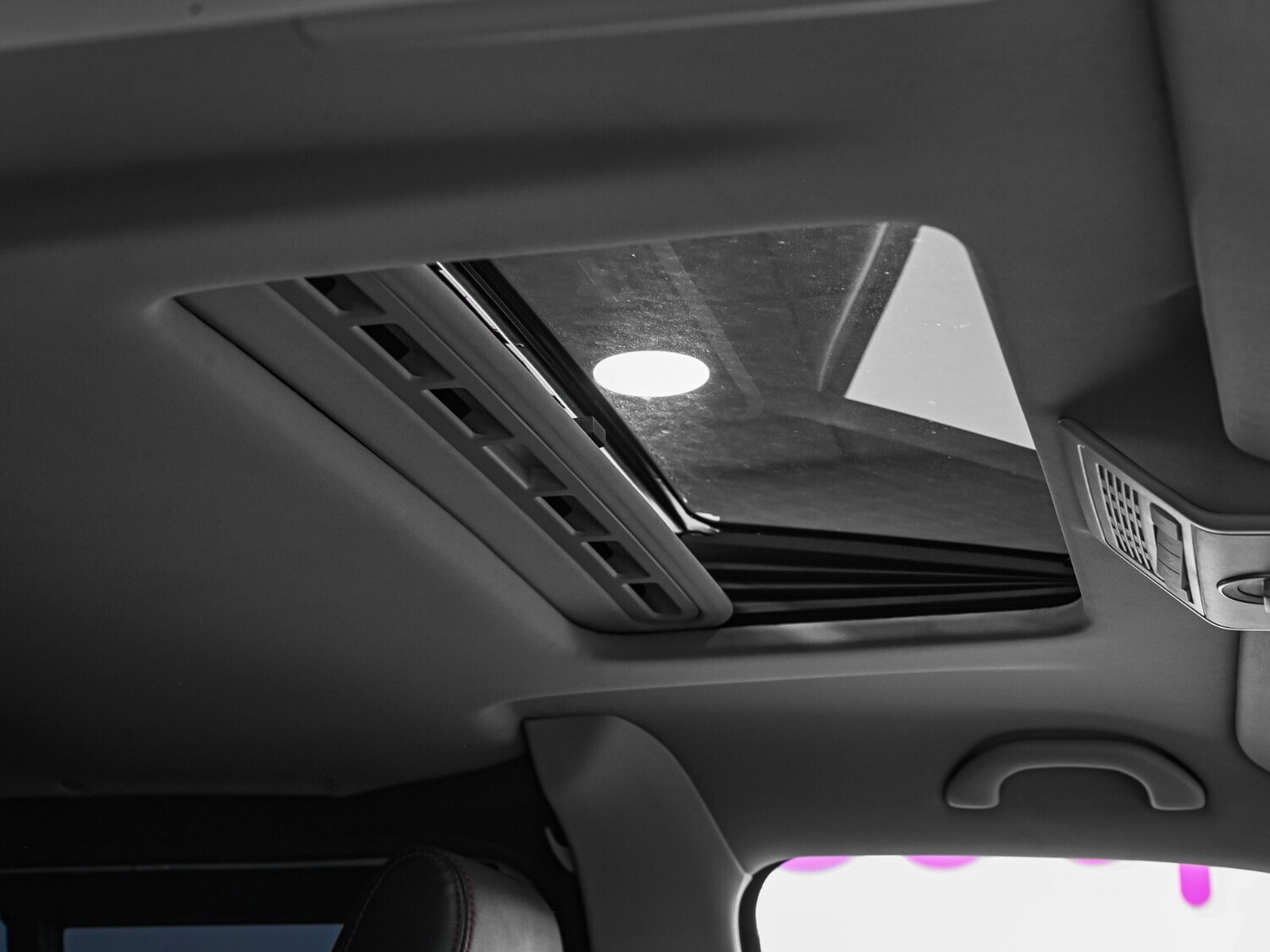 Used Volkswagen Transporter 2018 for sale - 77492604: Photo 7