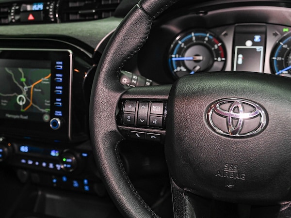 Used Toyota Hilux 2023 for sale - 75465923: Photo 27