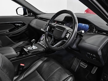 Used Land Rover Range Rover Evoque 2022 for sale - 76501319: Photo