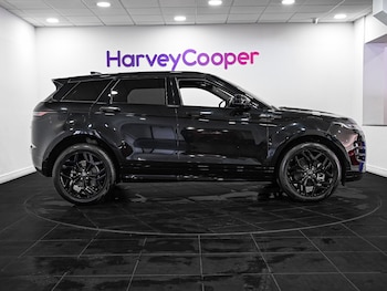 Used Land Rover Range Rover Evoque 2022 for sale - 76501319: Photo