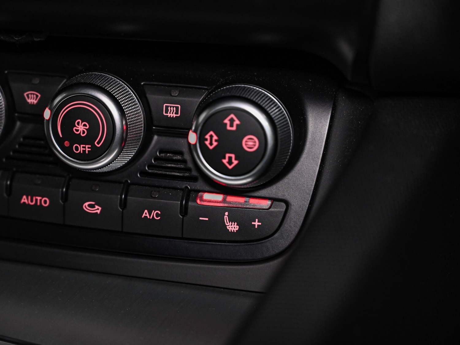 Used Audi TT 2013 for sale - 76874512: Photo 18