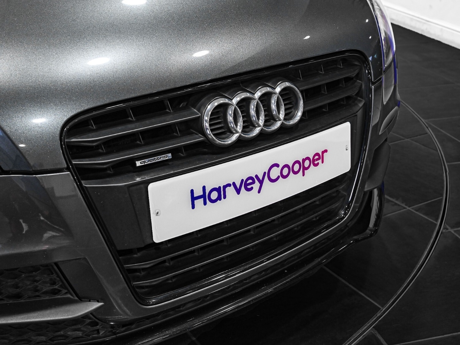 Used Audi TT 2013 for sale - 76874512: Photo 2