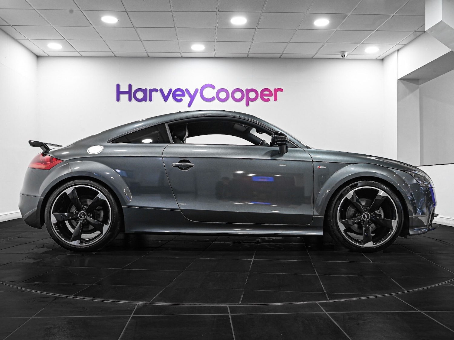 Used Audi TT 2013 for sale - 76874512: Photo 3
