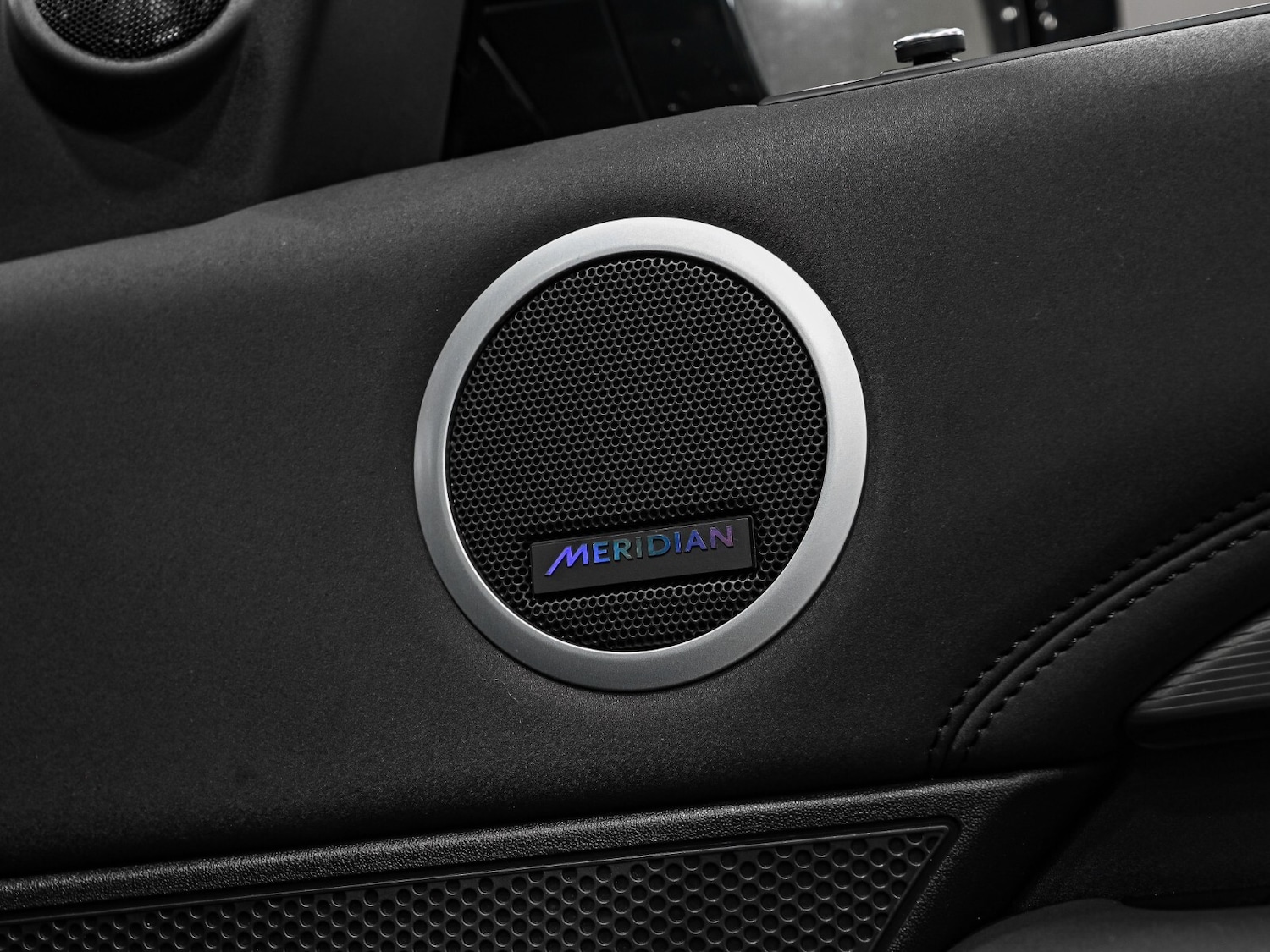 Used Land Rover Discovery 2020 for sale - 77218818: Photo 18