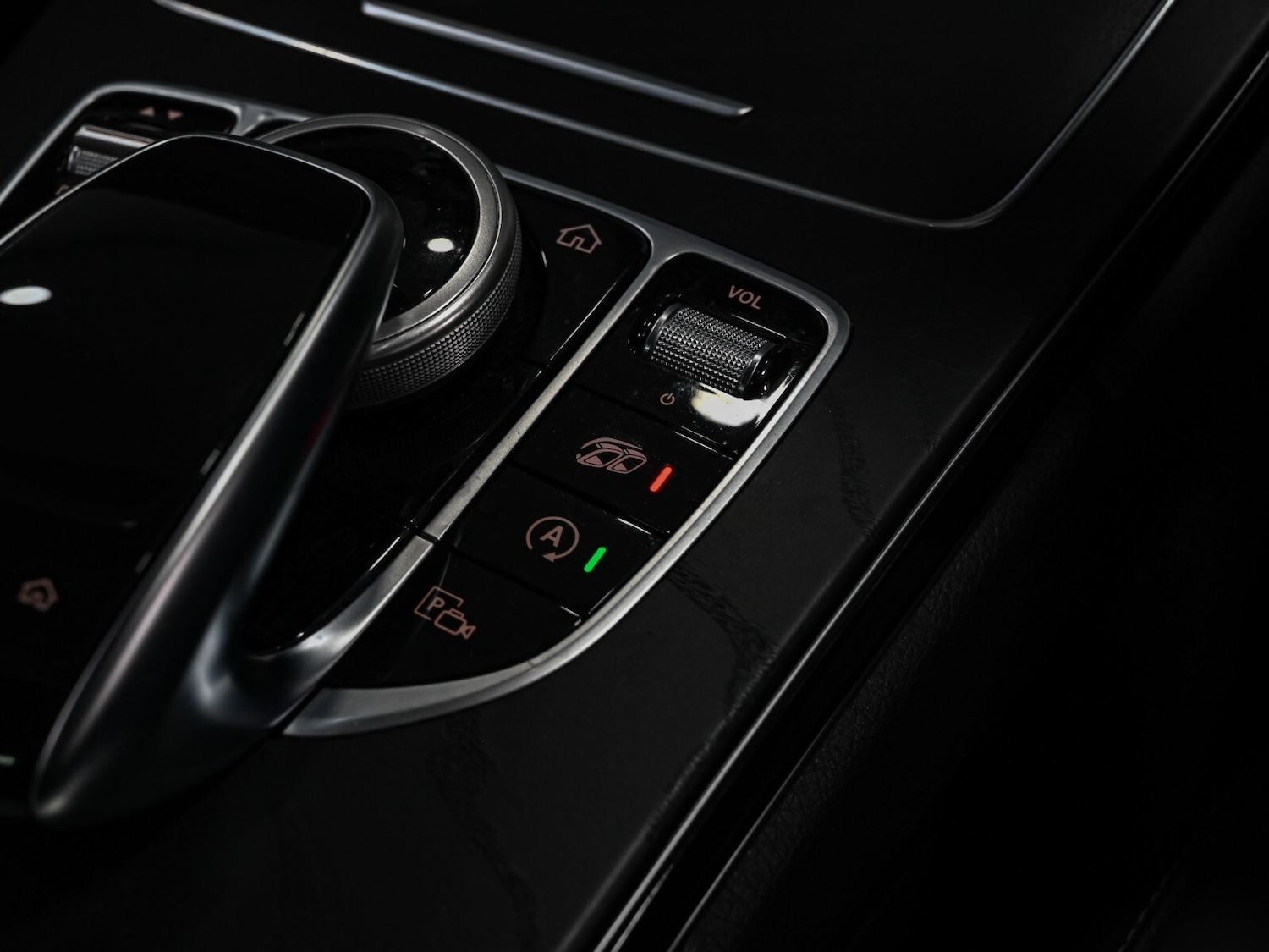 Used Mercedes-Benz C Class 2020 for sale - 76773106: Photo 14