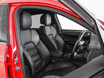 Used Porsche Macan 2018 for sale - 77480256: Photo