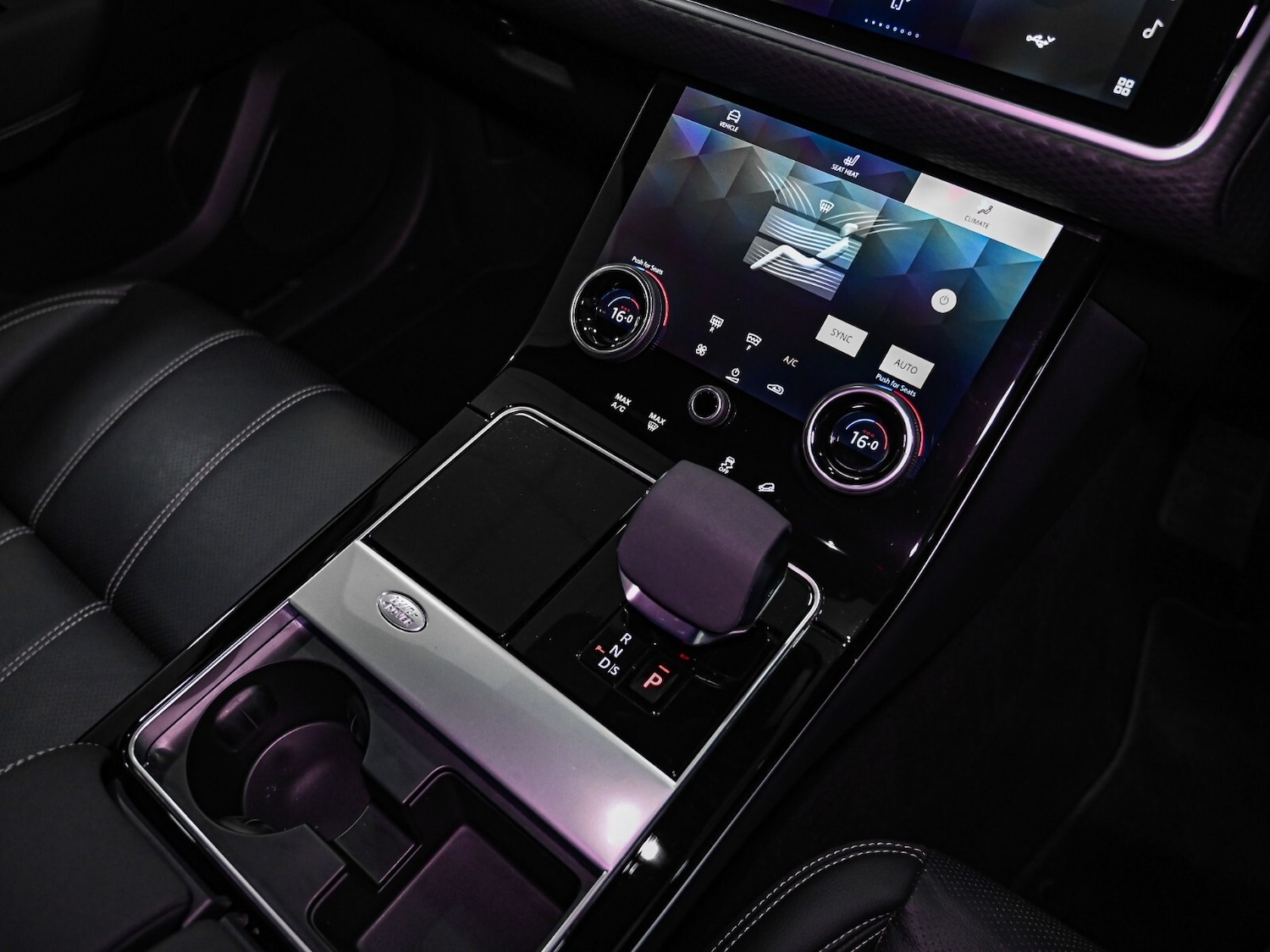 Used Land Rover Range Rover Velar 2022 for sale - 77178095: Photo 10