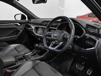 Used Audi Q3 2022 for sale - 76390223: Photo