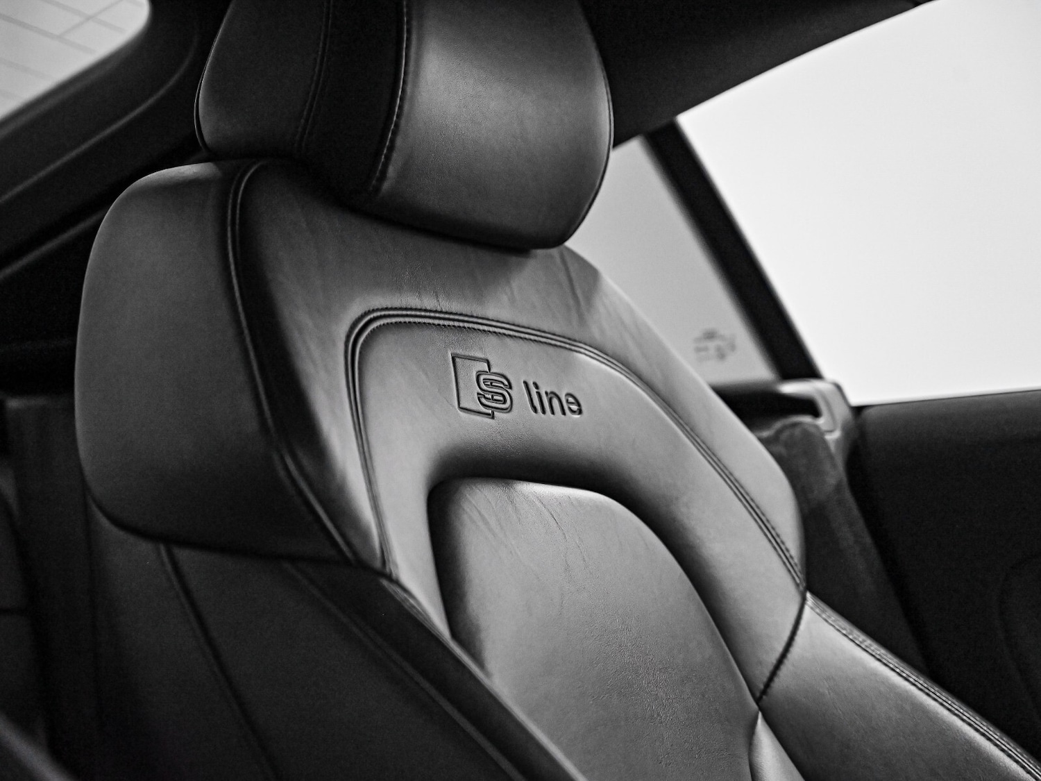 Used Audi TT 2013 for sale - 76788115: Photo 11