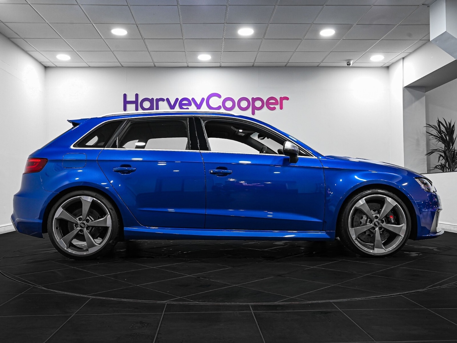 Used Audi RS3 2015 for sale - 76984073: Photo 4