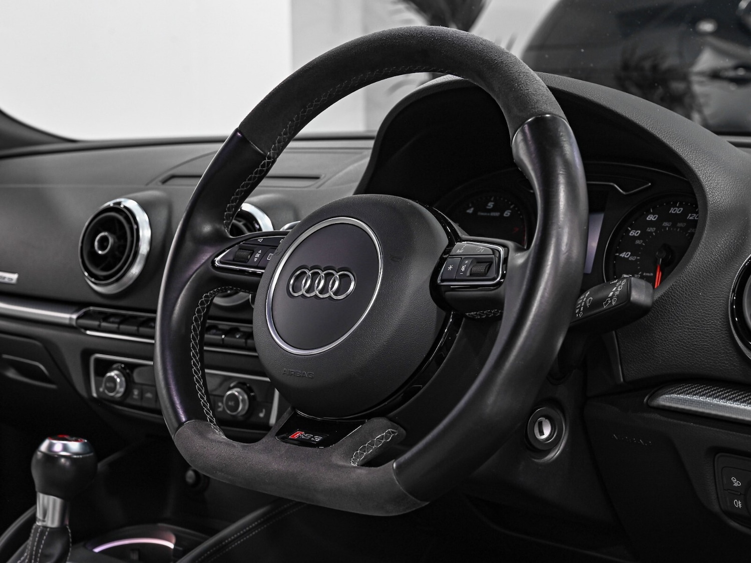 Used Audi RS3 2015 for sale - 76984073: Photo 8