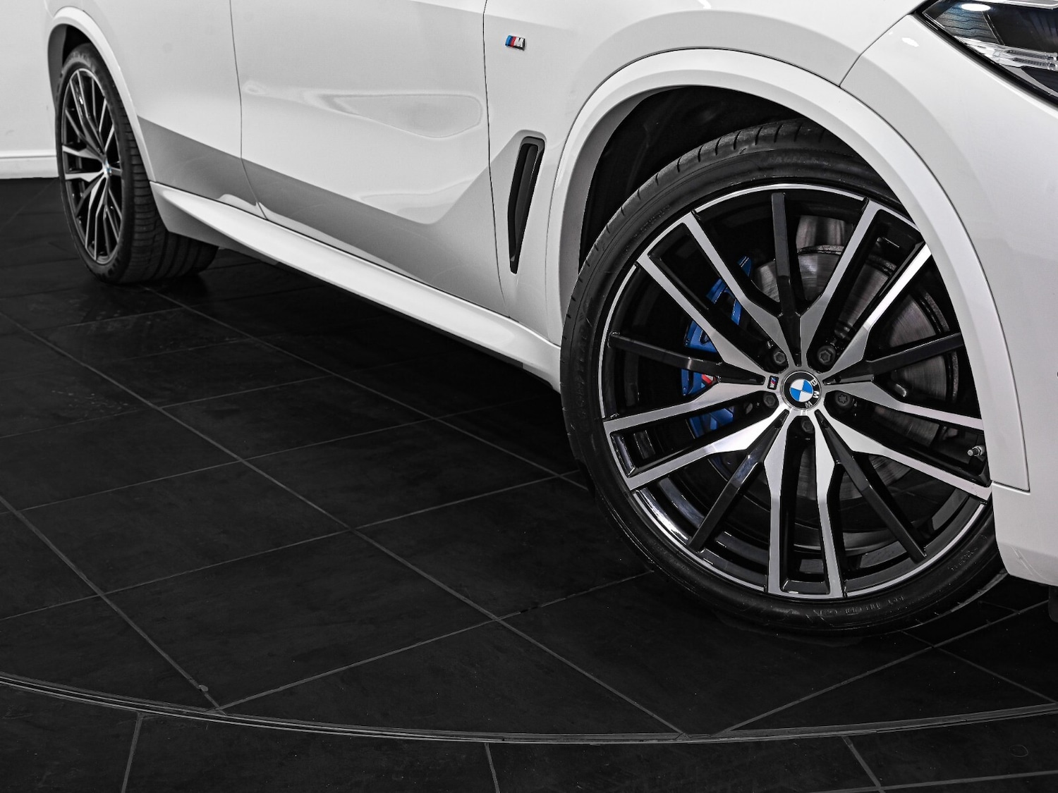 Used BMW X5 2022 for sale - 75828980: Photo 23