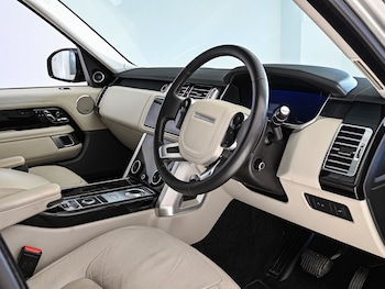 Used Land Rover Range Rover 2020 for sale - 78136997: Photo