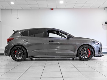 Used Ford Focus 2023 for sale - 77480258: Photo