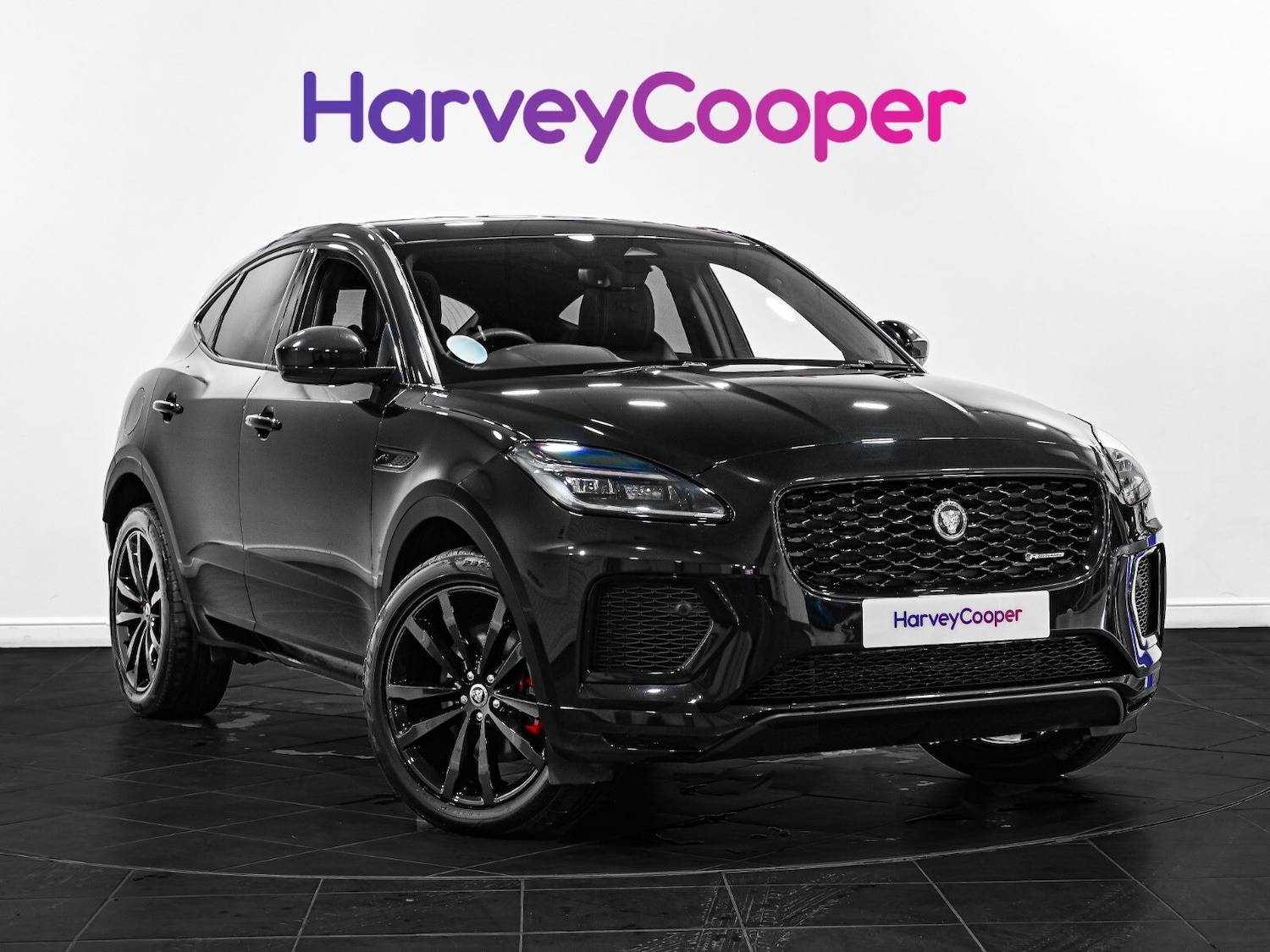 Used Jaguar E-Pace 2023 for sale - 76609762: Photo 1