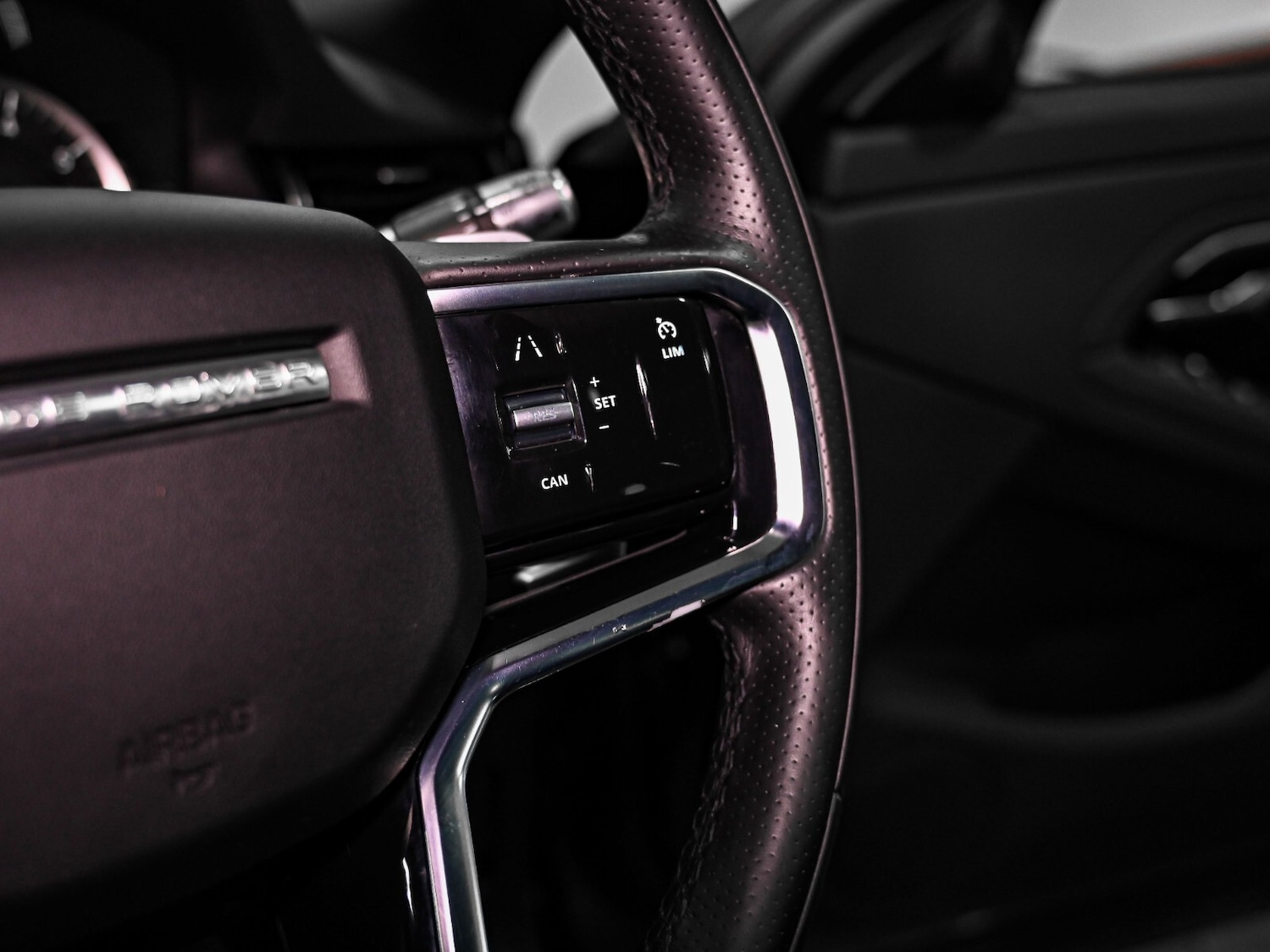 Used Land Rover Range Rover Evoque 2021 for sale - 77186357: Photo 24