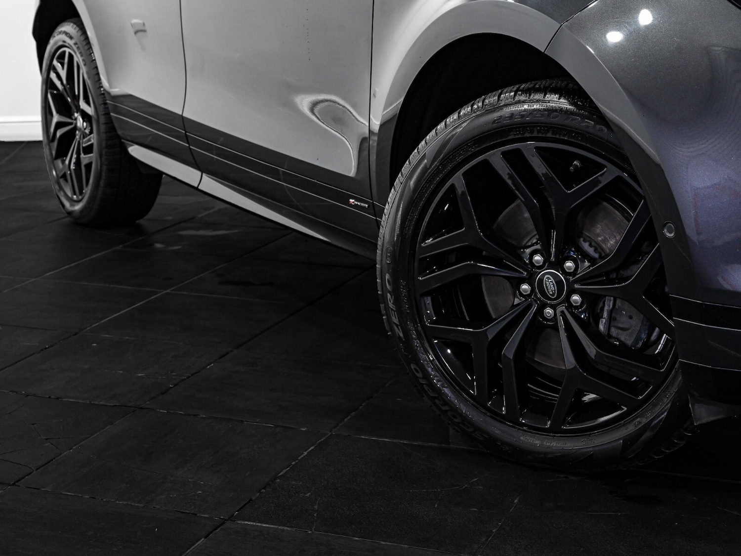 Used Land Rover Range Rover Evoque 2021 for sale - 77186357: Photo 3