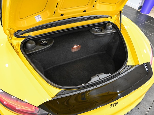 Used Porsche Boxster 2017 for sale - 76037597: Photo 27