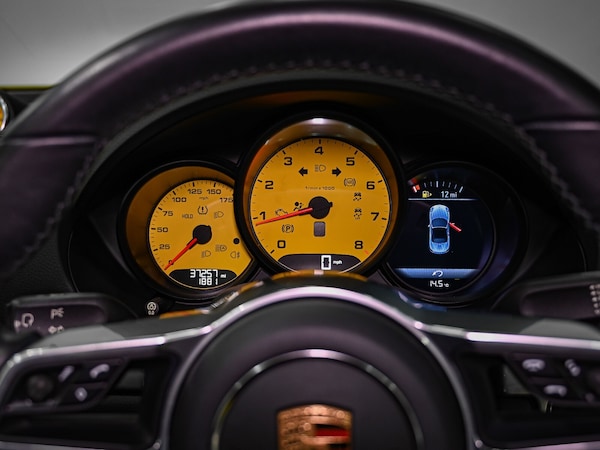 Used Porsche Boxster 2017 for sale - 76037597: Photo 8