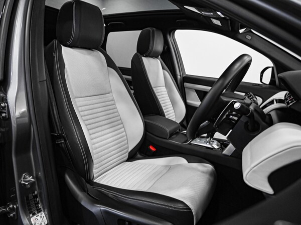 Used Land Rover Discovery Sport 2023 for sale - 76221684: Photo 3