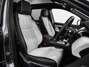 Used Land Rover Discovery Sport 2023 for sale - 76221684: Photo 3