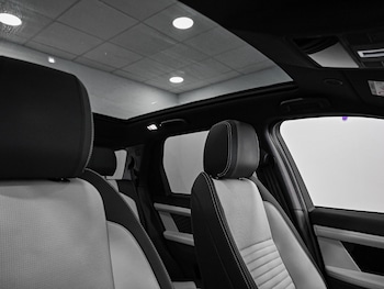 Used Land Rover Discovery Sport 2023 for sale - 76221684: Photo 4