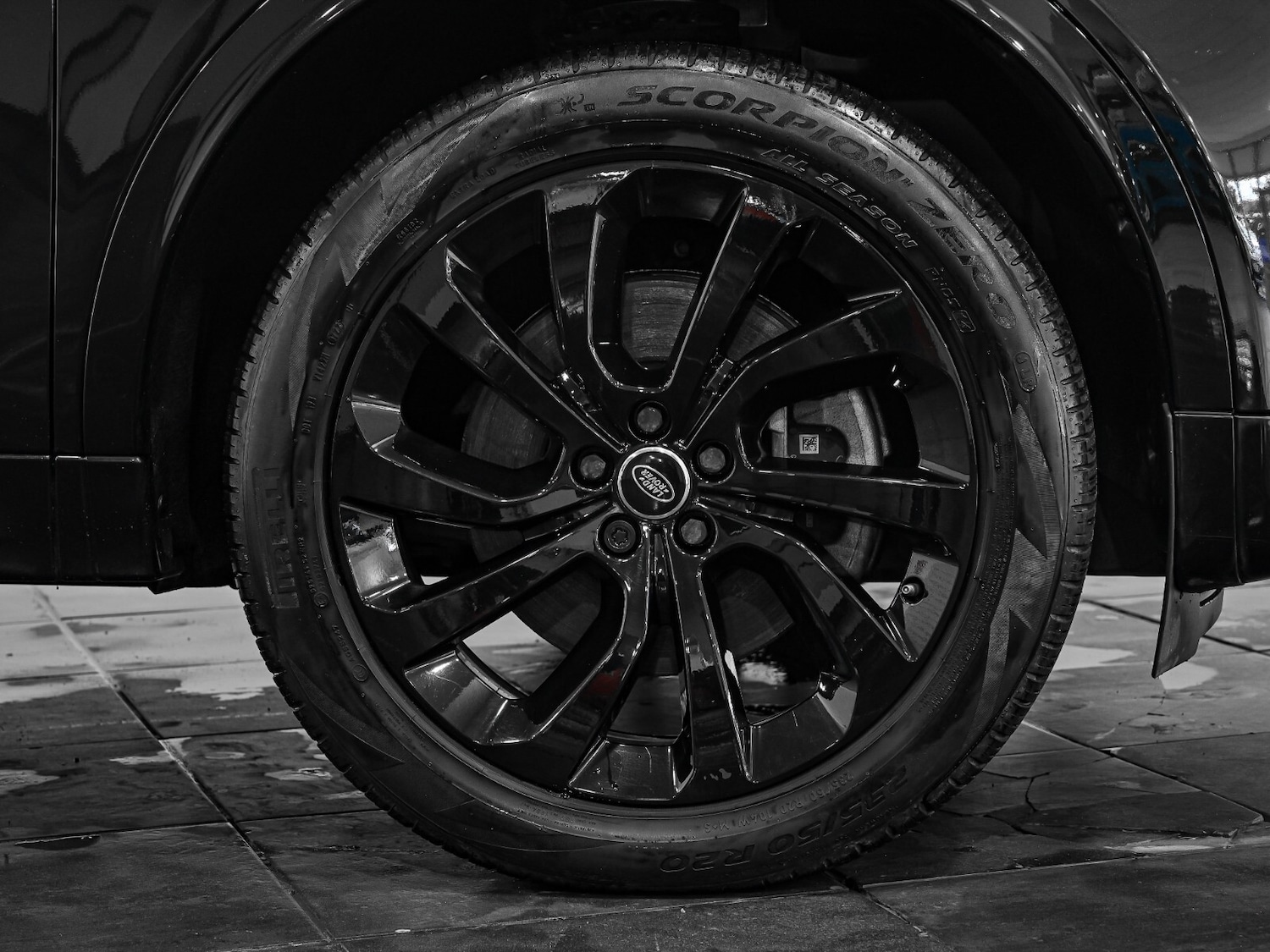 Used Land Rover Discovery Sport 2022 for sale - 76872401: Photo 7