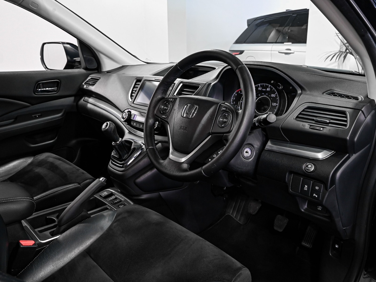 Used Honda CR-V 2016 for sale - 76709348: Photo 2